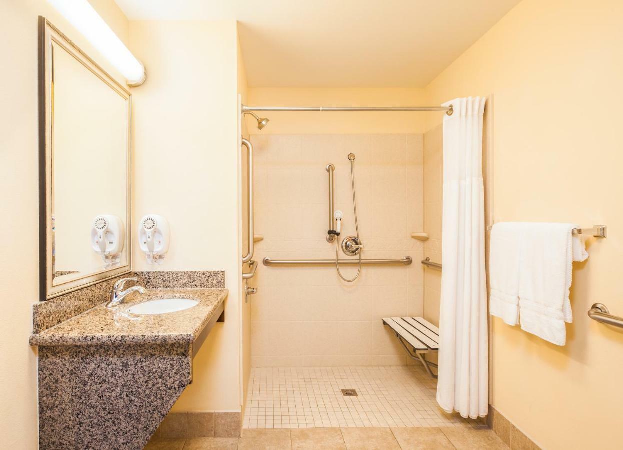 Staybridge Suites El Paso Airport By Ihg Exterior photo