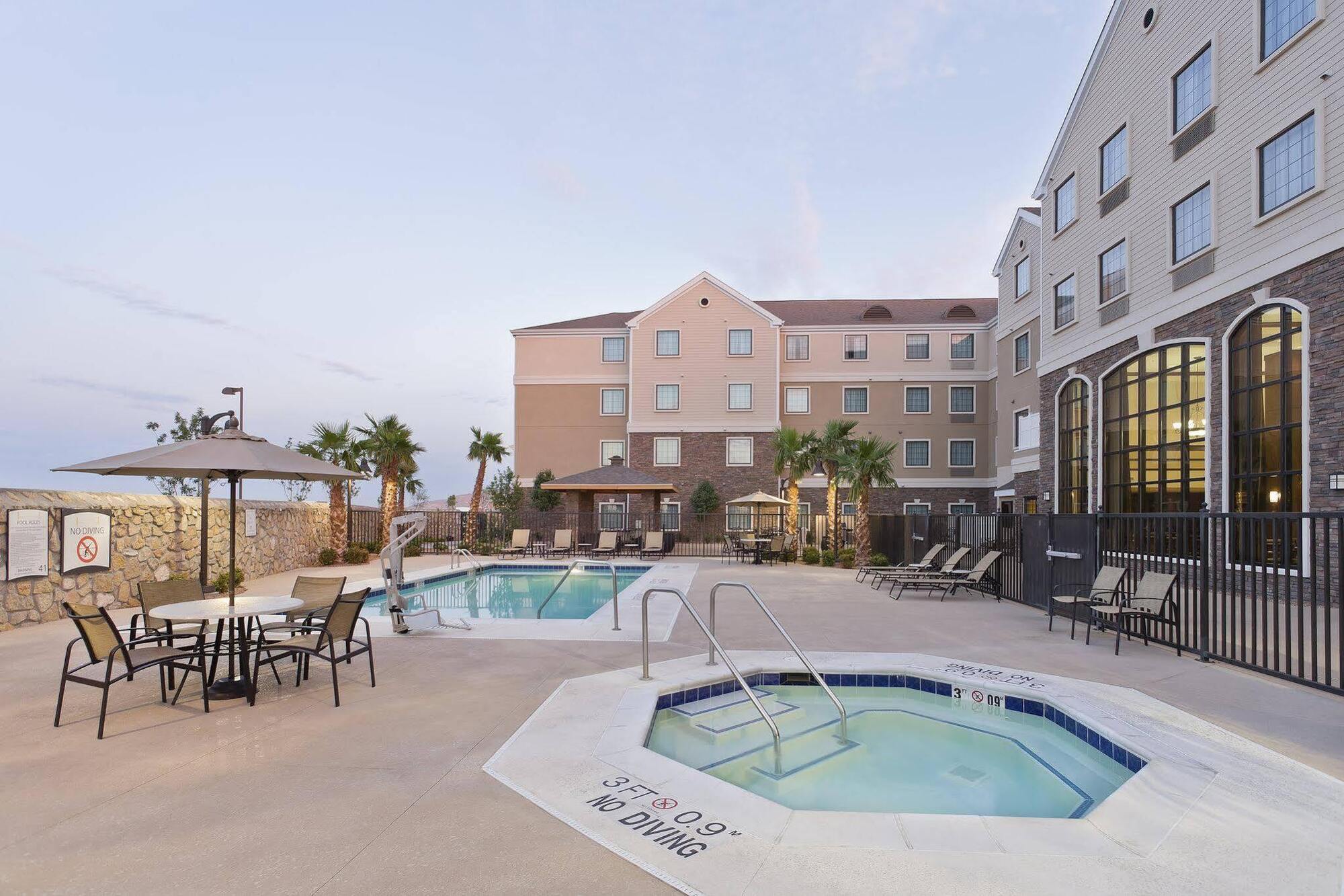 Staybridge Suites El Paso Airport By Ihg Exterior photo
